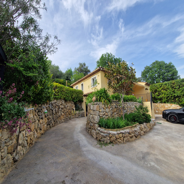 Offres de location Maison Le Rouret 06650